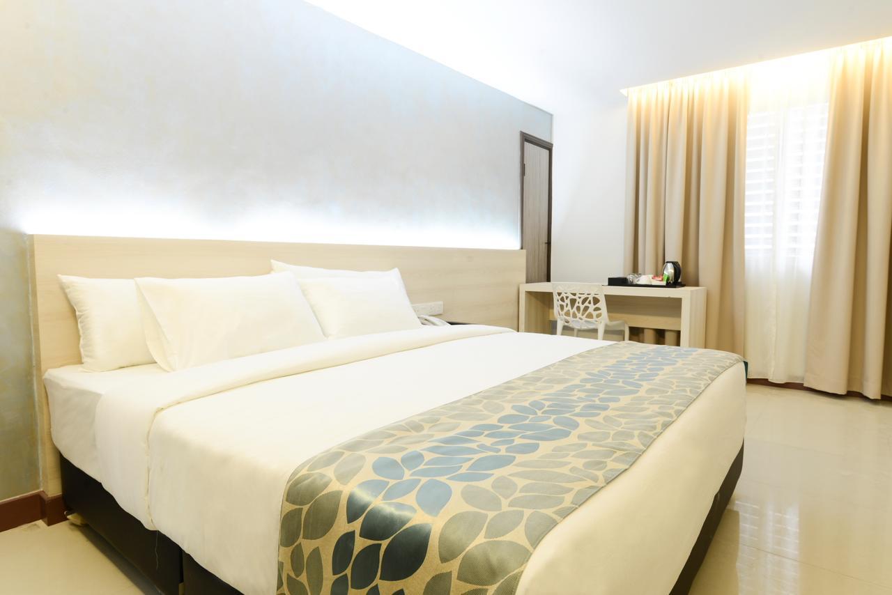 Samudra Hotel Κουτσίνγκ Εξωτερικό φωτογραφία
