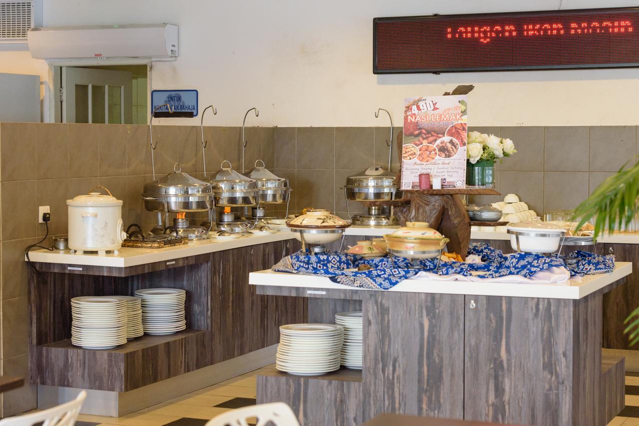 Samudra Hotel Κουτσίνγκ Εξωτερικό φωτογραφία
